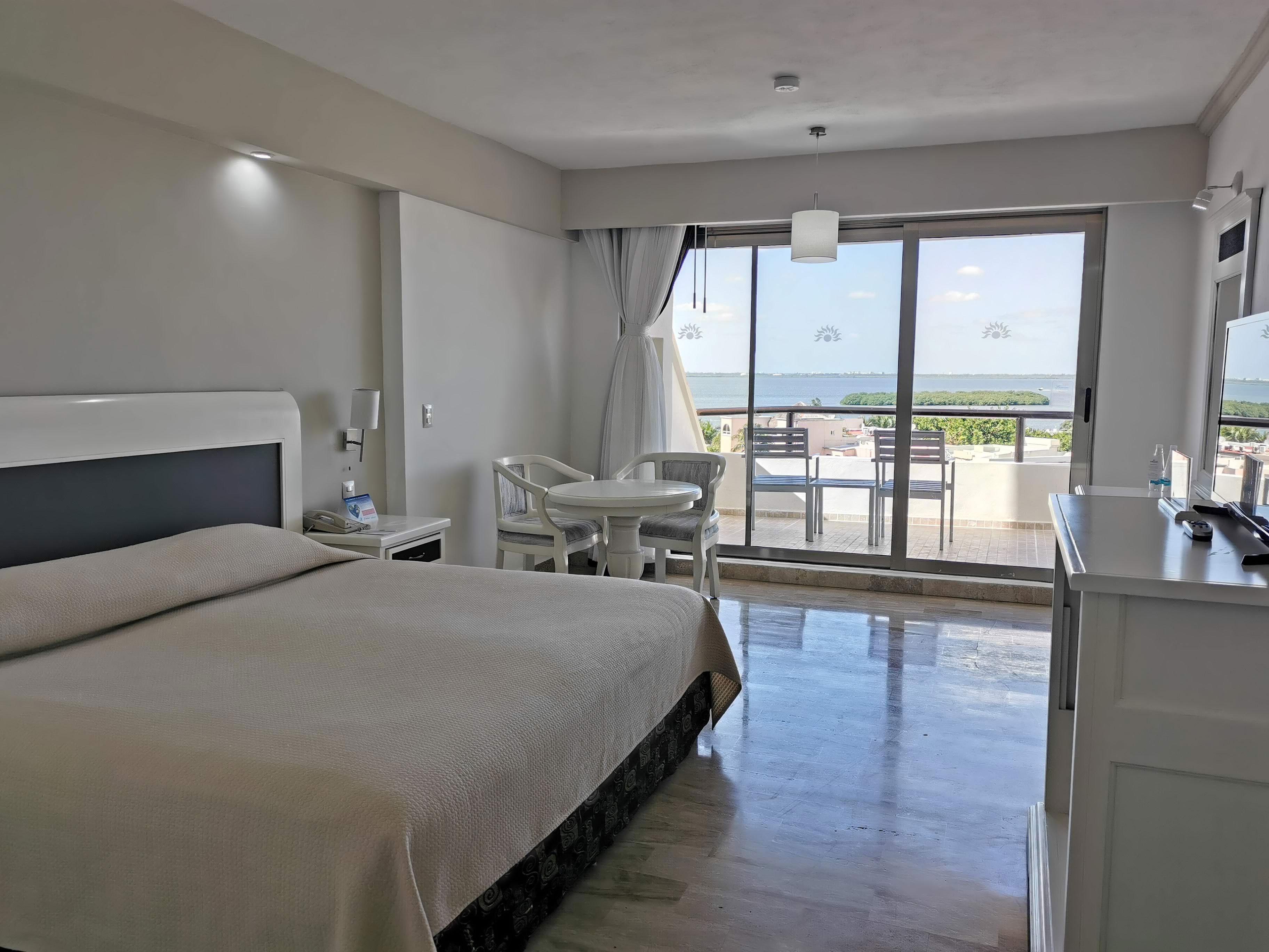 โกลเดน พานาสซัส รีสอร์ต แอนด์ สปา - ออลอินคลูซีฟ  Hotel แคนคูน ภายนอก รูปภาพ
